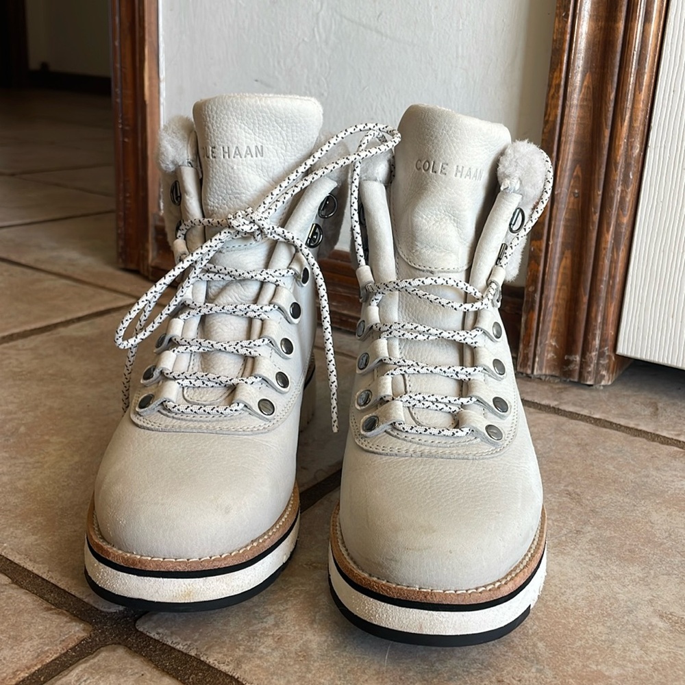 COLE HAAN Zerogrand Explorer GrandExplore W07560 Boots Women’s Size 6 1/2